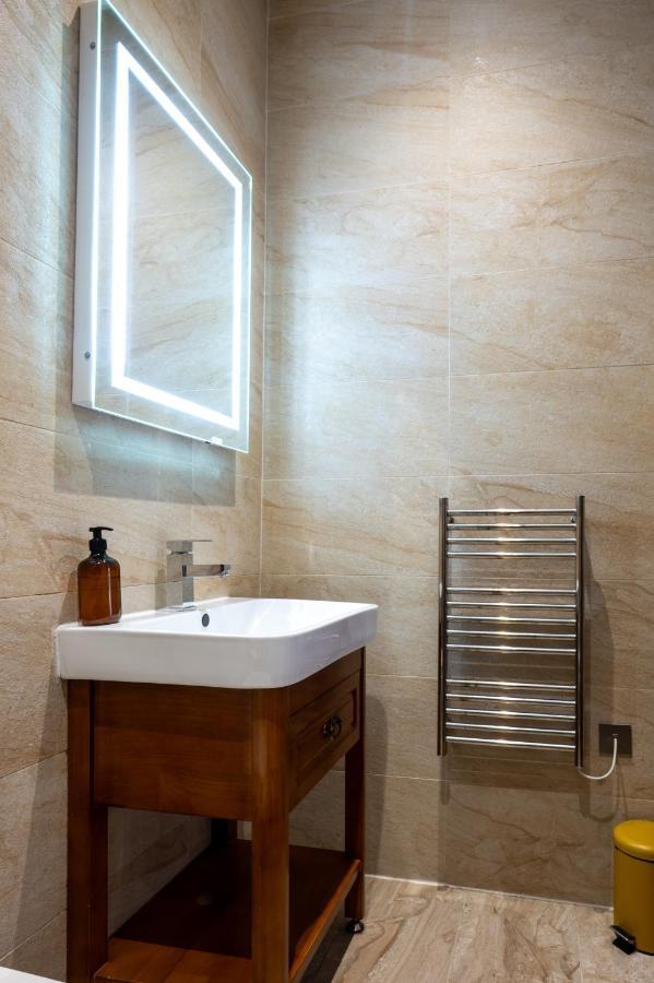 Reef9 - Modern Central Flat, 5 Mins From Beach, Centre And Bournemouth International Centre Екстериор снимка