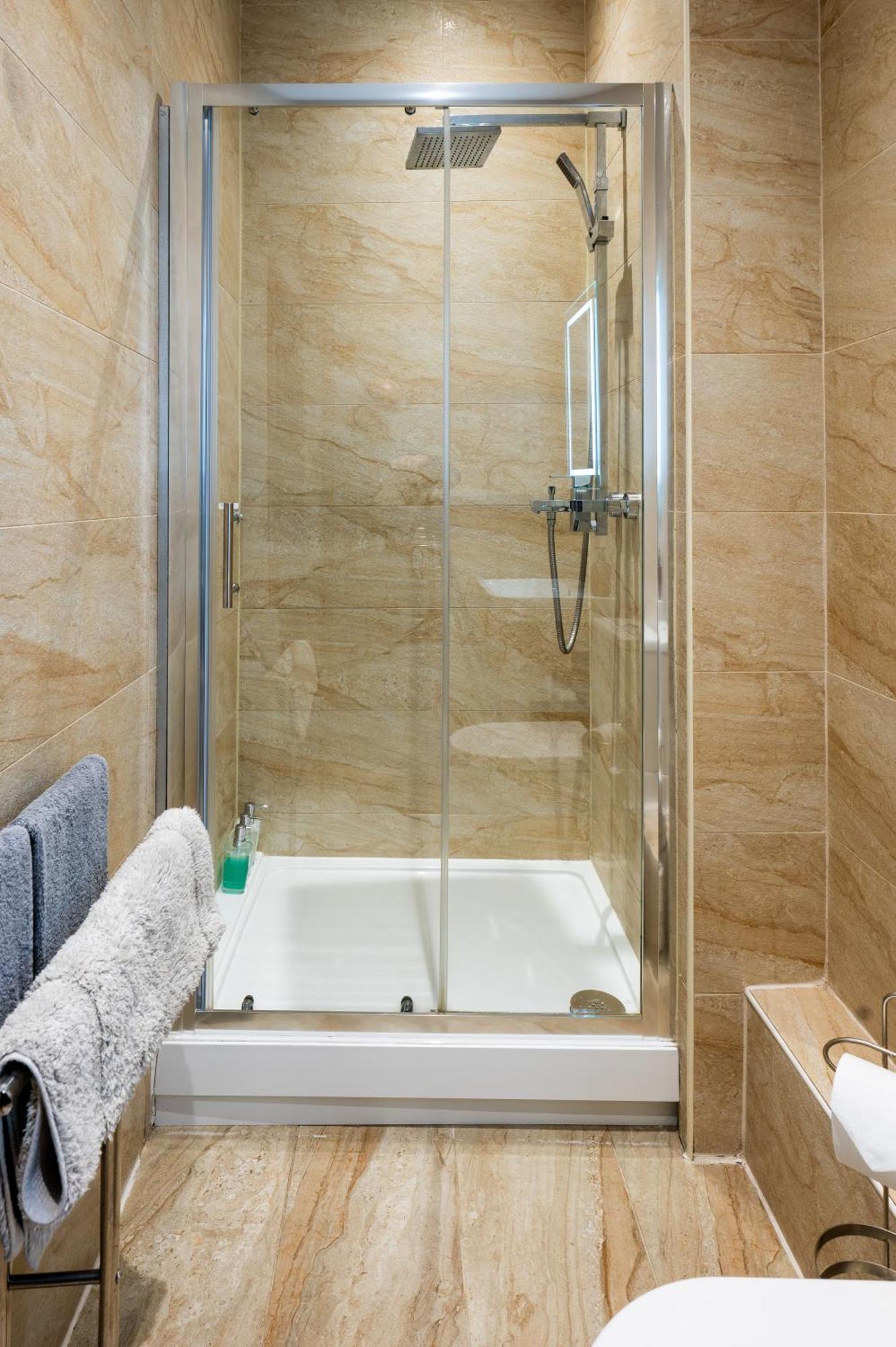Reef9 - Modern Central Flat, 5 Mins From Beach, Centre And Bournemouth International Centre Екстериор снимка